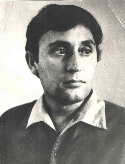 G.Ezizow